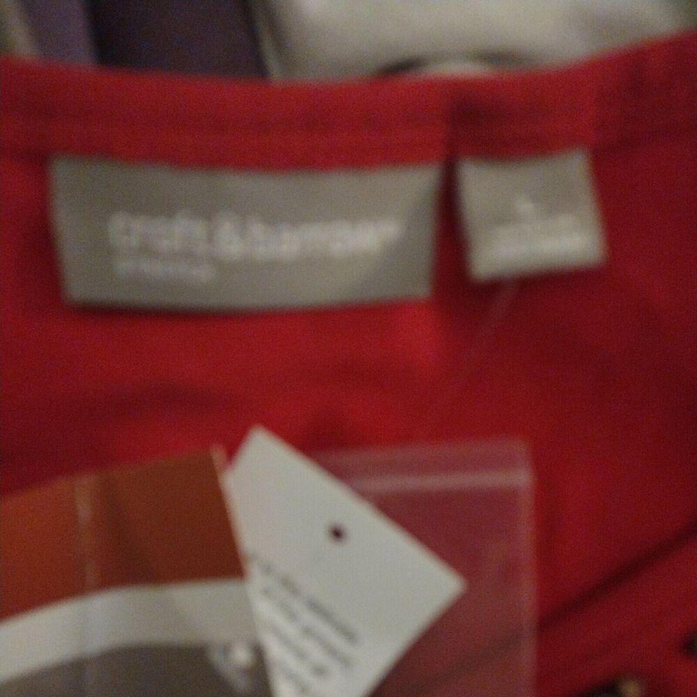 Croft and Barrow Stretch Women’s Sleeveless Red Tank Bead Neckline Size L - Picture 5 of 7